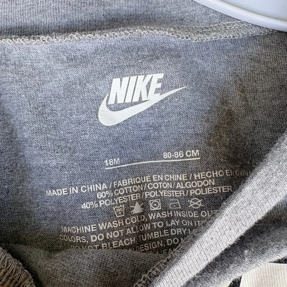 Nike Kids Gray Top and Cream Pants Matching Set - Picture 2 of 2